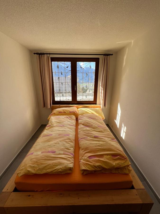 Tiny Apartment With Amazing View, Garden & Terras Schattdorf Екстериор снимка